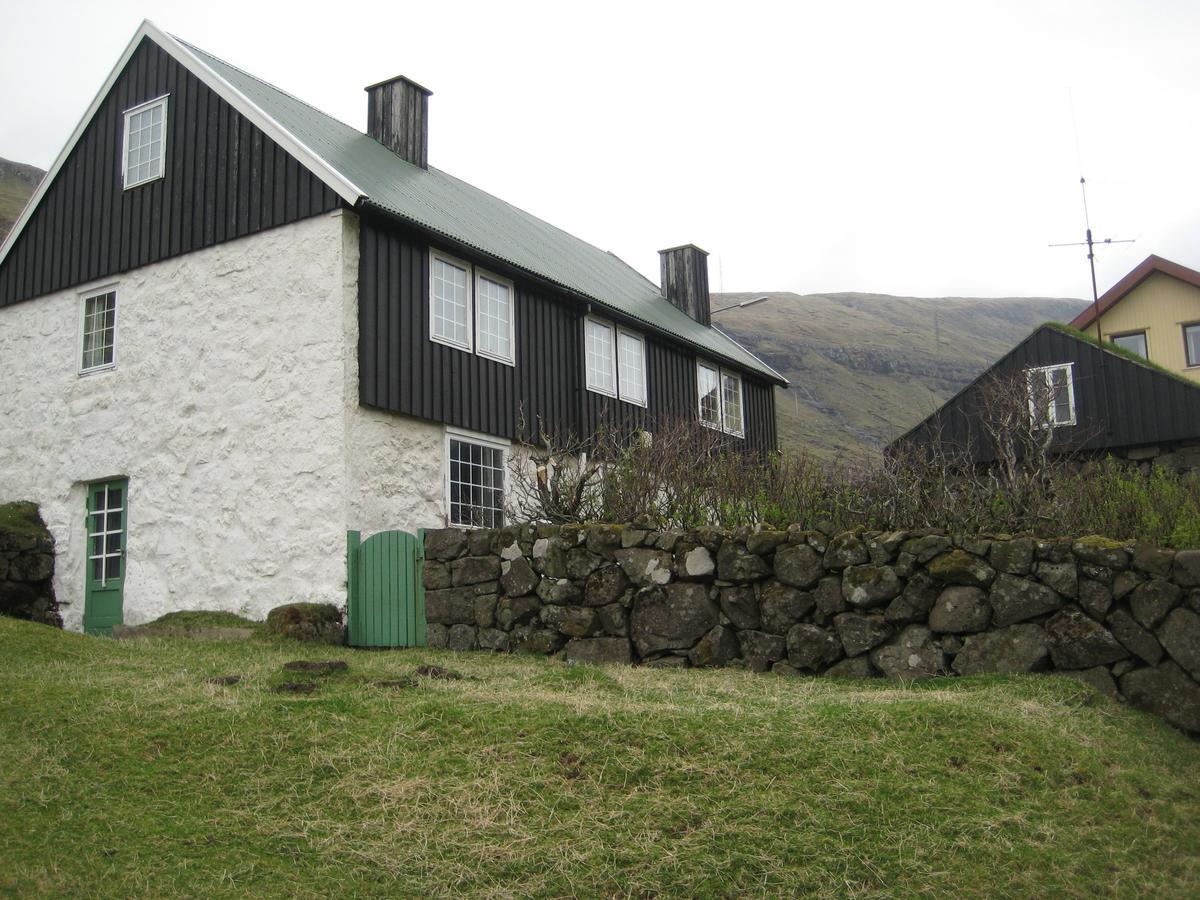 Vila Idyllic House Near River And Ocean Leynar Exteriér fotografie